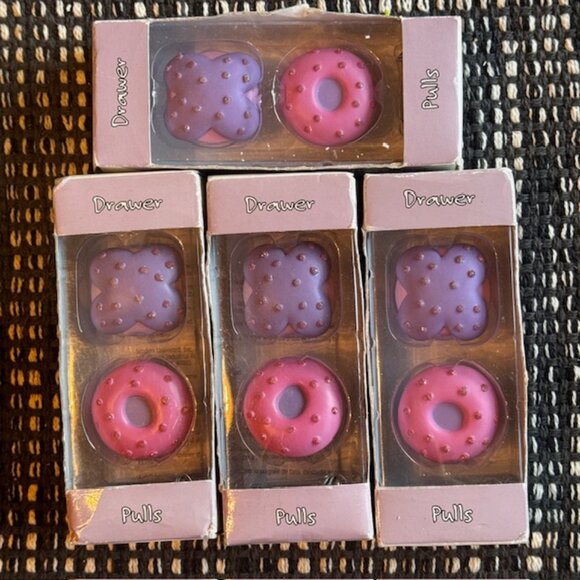 Hugs and Kisses Pink & Purple Drawer Pulls - Picture 3 of 7